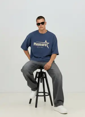 Bully Pleasure Star Tee in navy, alternate angle 3