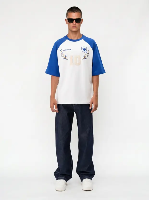 Line-sheet lead frame — Bully Essence Club Raglan in white / royal