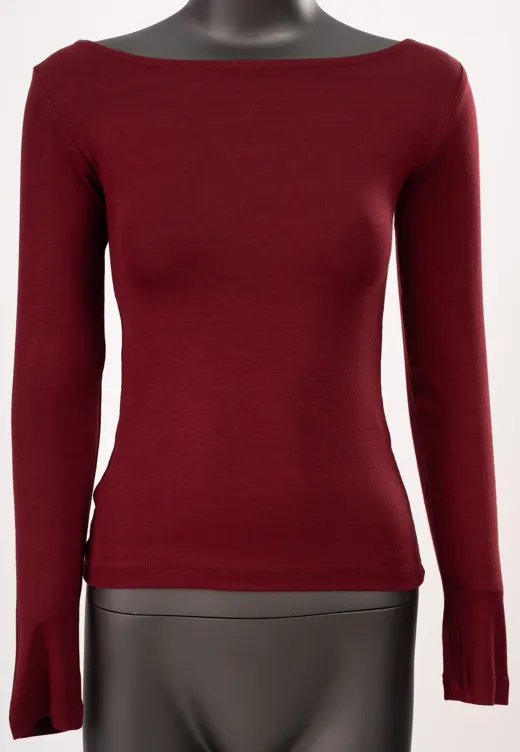 The starting photo for the burgundy boat-neck long-sleeve top: the burgundy top on a mannequin