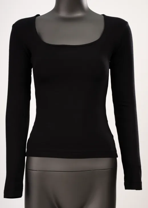 The starting photo for the black scoop-neck long-sleeve top: the same black top on a mannequin, the photo behind the street set